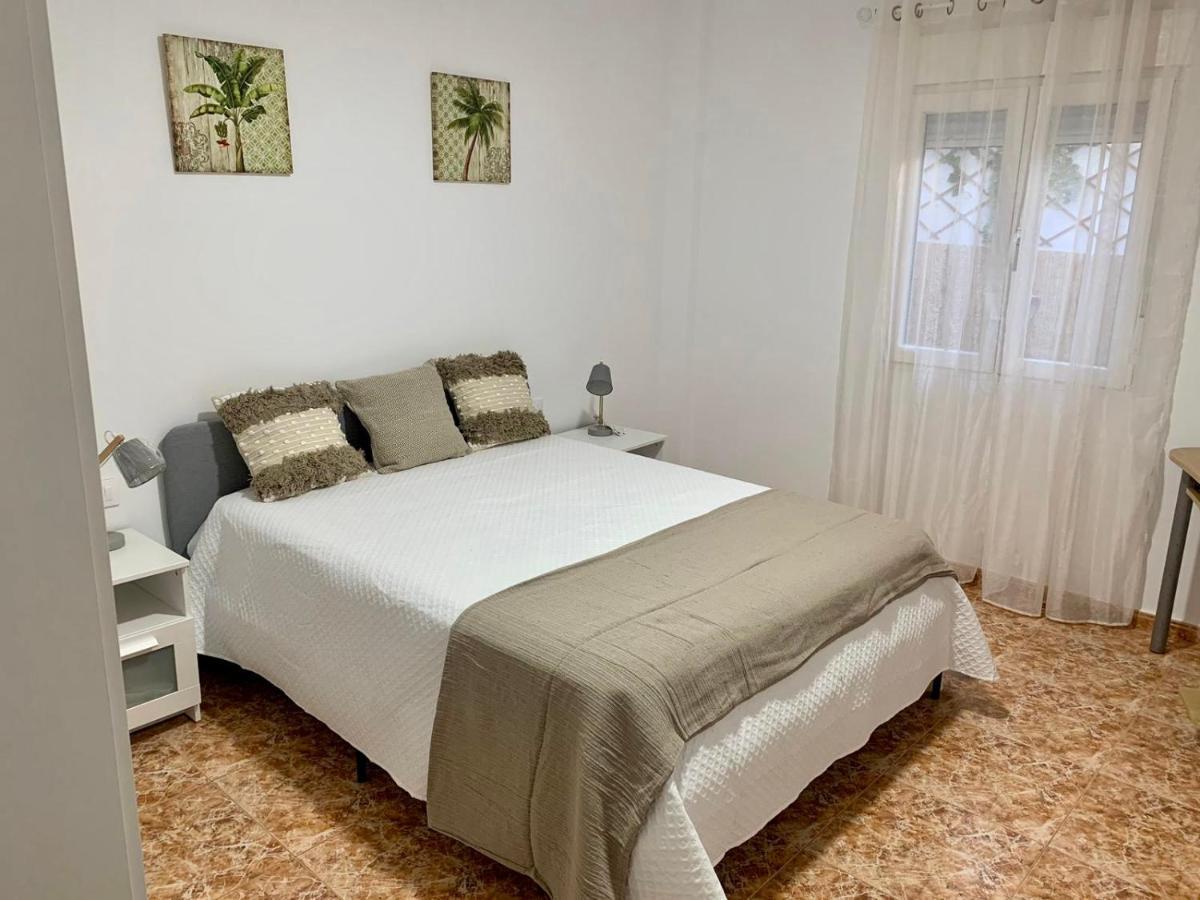 Apartamentos Custodio 阿亚蒙特 外观 照片