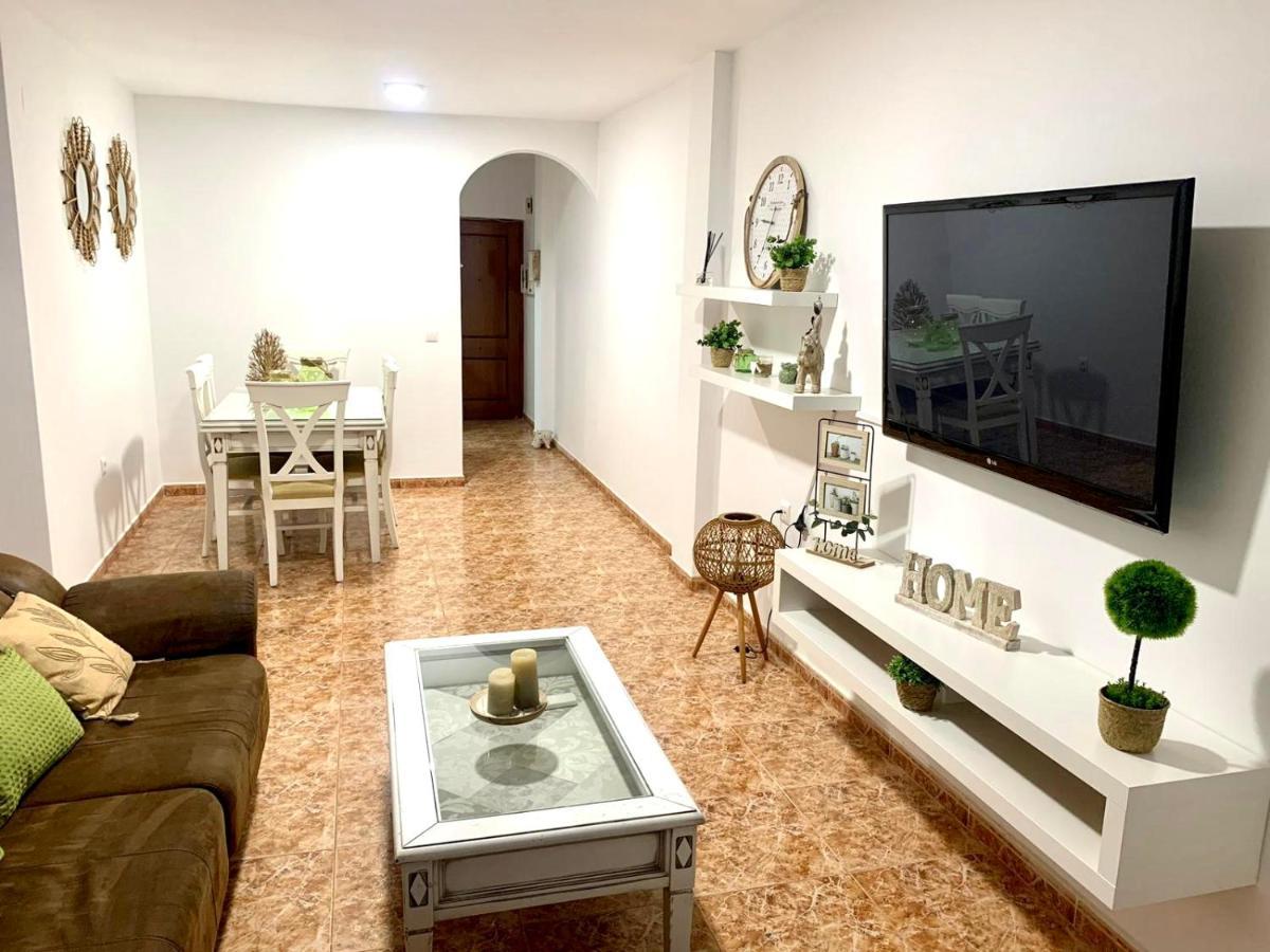 Apartamentos Custodio 阿亚蒙特 外观 照片