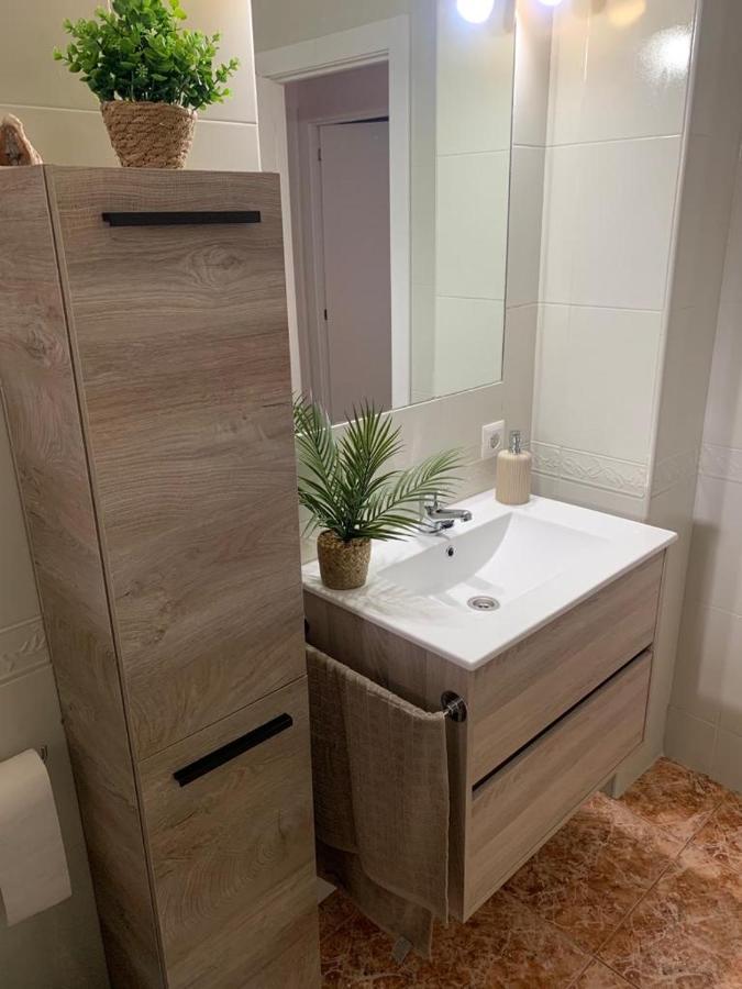 Apartamentos Custodio 阿亚蒙特 外观 照片