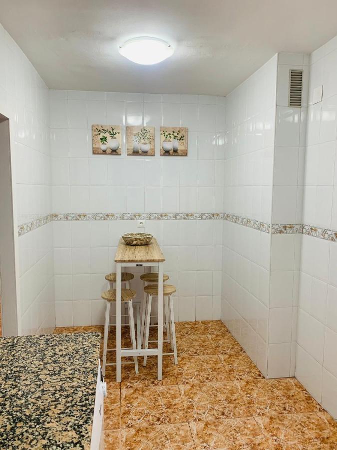 Apartamentos Custodio 阿亚蒙特 外观 照片