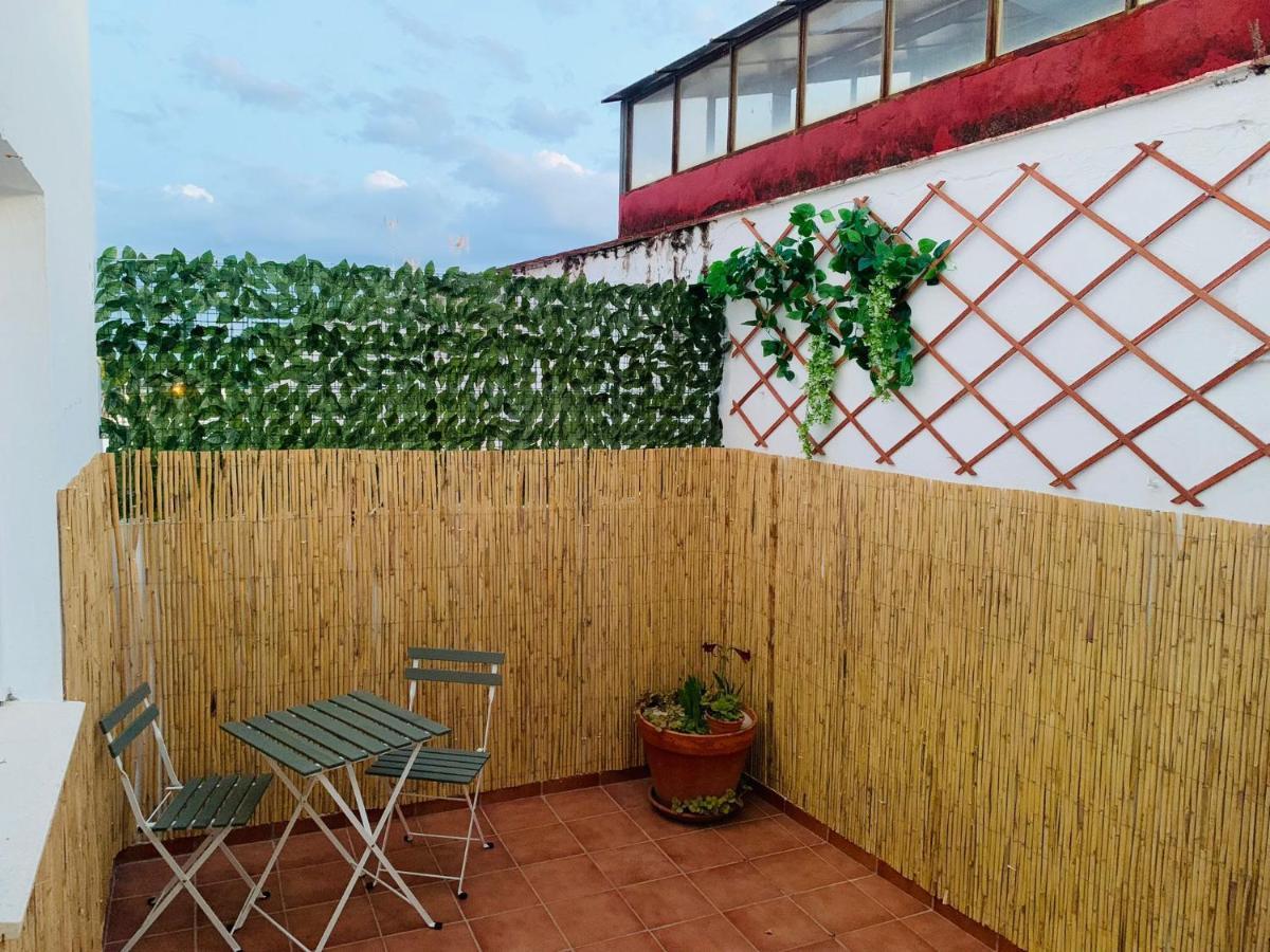 Apartamentos Custodio 阿亚蒙特 外观 照片